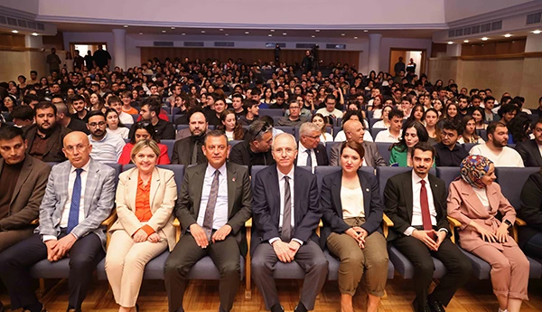Çankaya Belediye Başkanı Güner Bilkent Üniversitesi Gençlik Buluşması