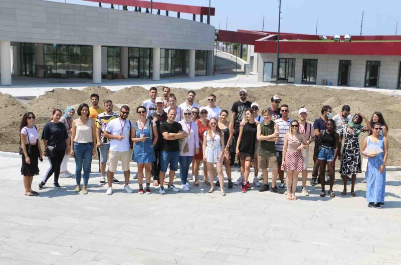 FARKLI KÜLTÜRLER EXPO 2021 HATAY ALANLARINDA BULUŞTU