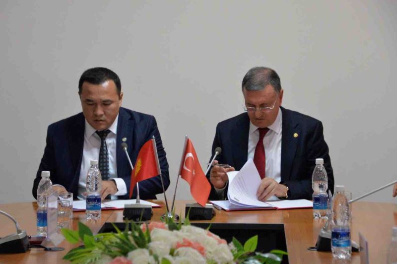 HBB BAŞKANI SAVAŞ KIRGIZİSTAN’DAKİ TEMASLARINA DEVAM ETTİ