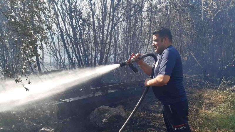 HBB İTFAİYE EKİPLERİNİN HIZLI MÜDAHALESİ İLE YANGIN KISA SÜREDE SÖNDÜRÜLDÜ