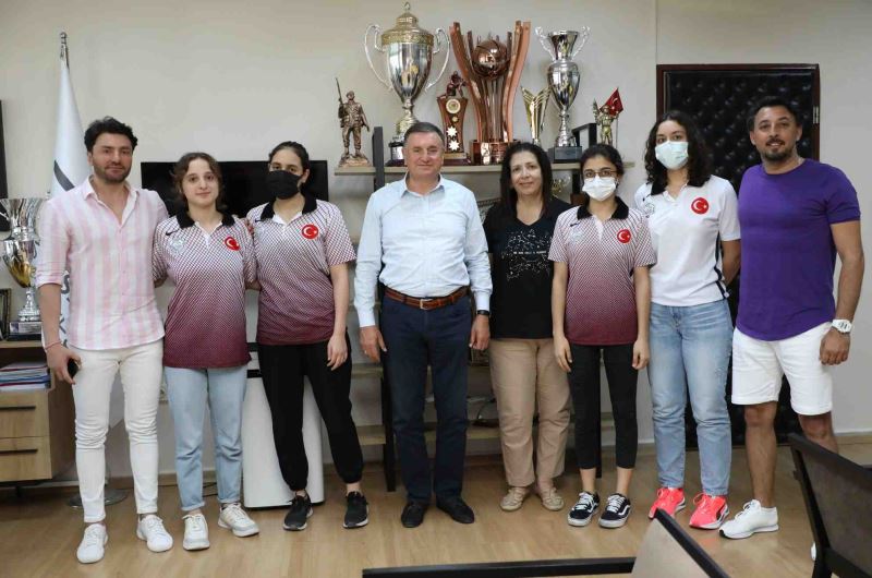 MAVİ-BEYAZLI SPORCULARINDAN BİR BAŞARI DAHA