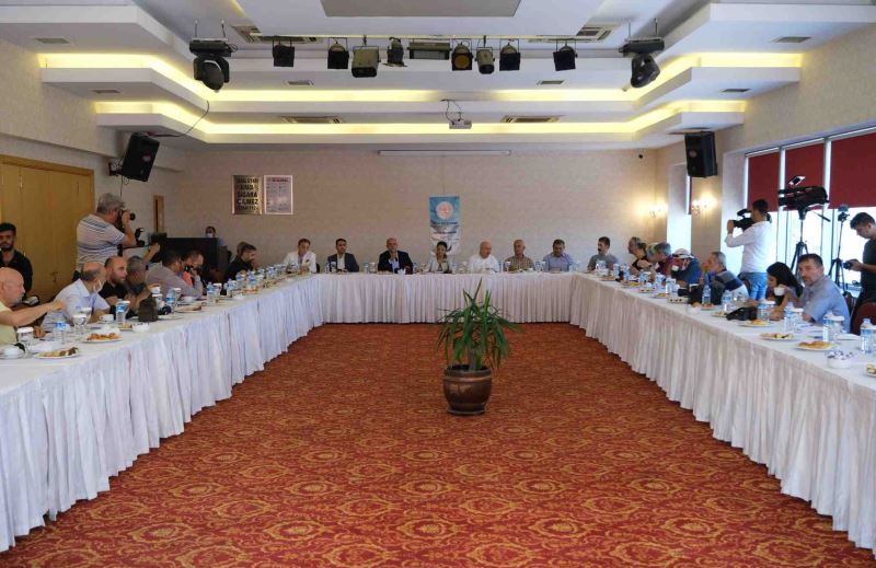 13 ŞEHİRDEN YAKLAŞIK 40 GAZETECİ HATAY’DA