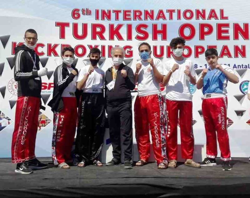 ULUSLARARASI KICK BOKS TURNUVASINA HBB DAMGASI