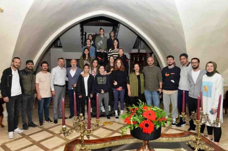 HATAY BÜYÜKŞEHİR BELEDİYESPORLU SPORCULAR MORAL DEPOLADI