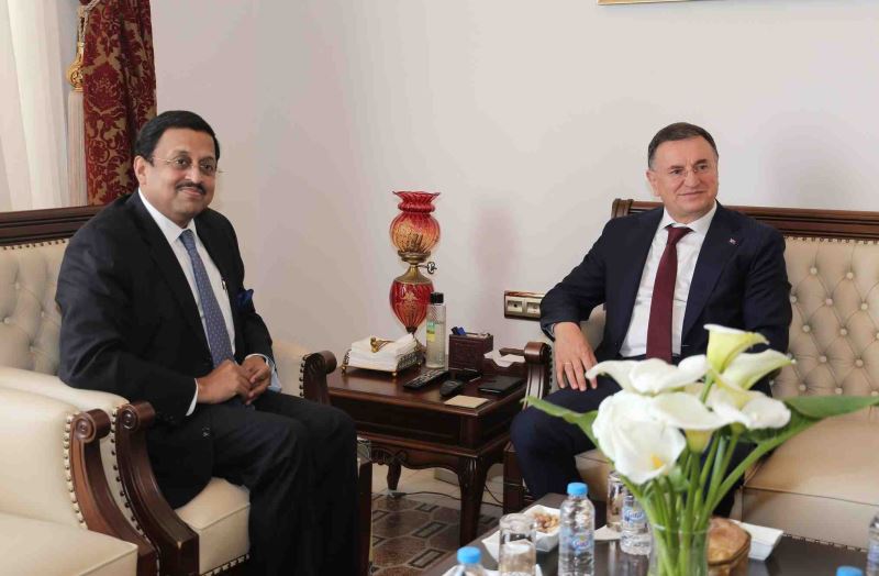 HİNDİSTAN BÜYÜKELÇİSİ HATAY’DA