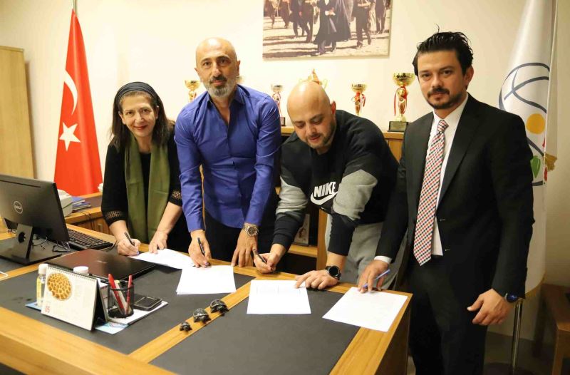 HATAY BÜYÜKŞEHİR BELEDİYESPOR EKİN BAŞ İLE DEVAM DEDİ