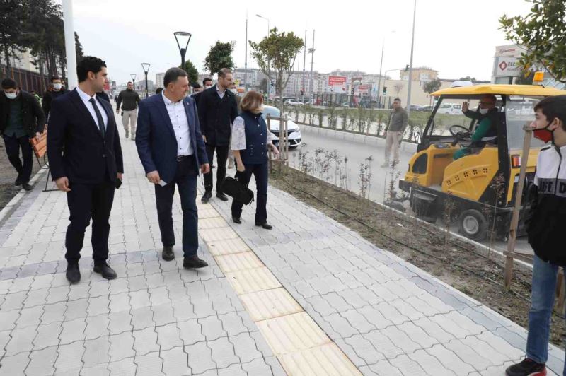 BAŞKAN SAVAŞ ANTAKYA-İSKENDERUN YOLUNDAKİ ÇALIŞMALARI YERİNDE İNCELEDİ