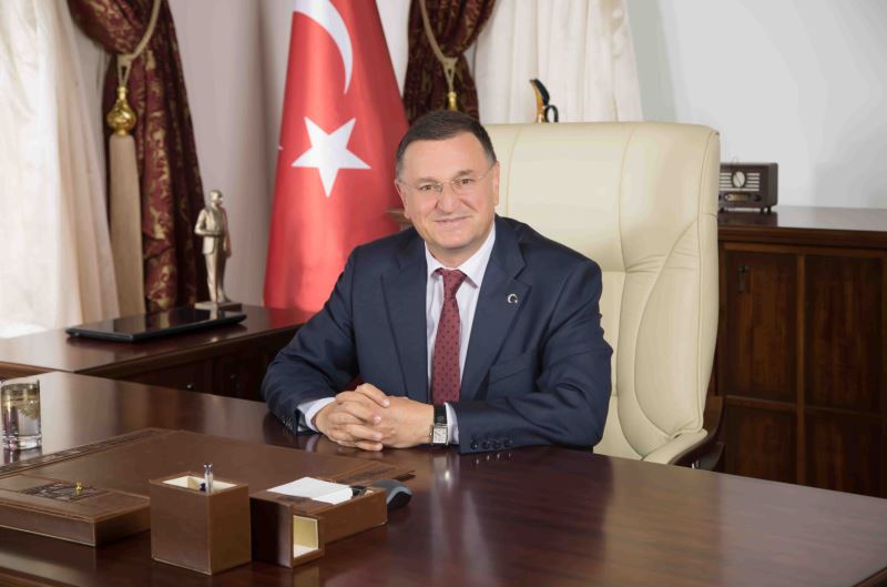 SAVAŞ: “GAZETECİLİĞİ ETİK DEĞERLER ÇERÇEVESİNDE İCRA EDEN TÜM BASIN EMEKÇİLERİNE TEŞEKKÜR EDERİZ”