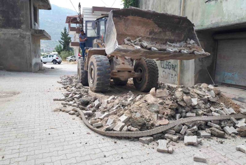 YOL ÇALIŞMALARI KOORDİNELİ İLERLİYOR