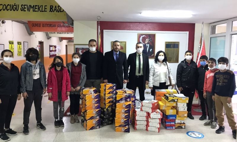 Başkan Ergün, Sancaklı İğdecik’de Çocuklarımızın Yüzünü Güldürdü