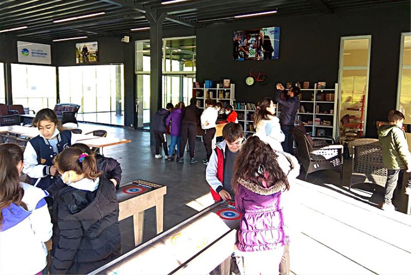 Büyükşehir Ayçiçeği Vadisi’nde hem eğlenip hem öğrendiler