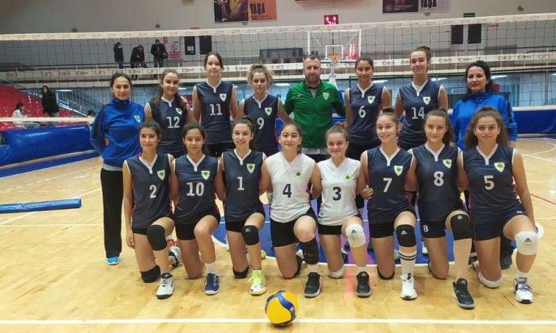 Yıldız Kızlarımız Filede Galibiyetle Başladı