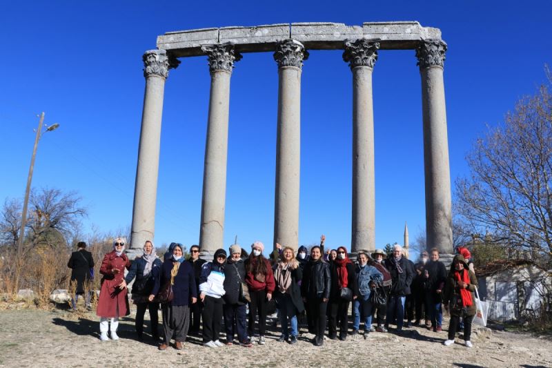 Büyükşehir’in Kırsal Mahalle Buluşmaları Bu Kez Uzuncaburç’ta