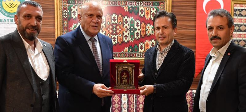 BELEDİYE BAŞKANIMIZ, MALTEPE VE TUZLA DERNEKLERİNDE HEMŞEHRİLERİMİZLE BULUŞTU
