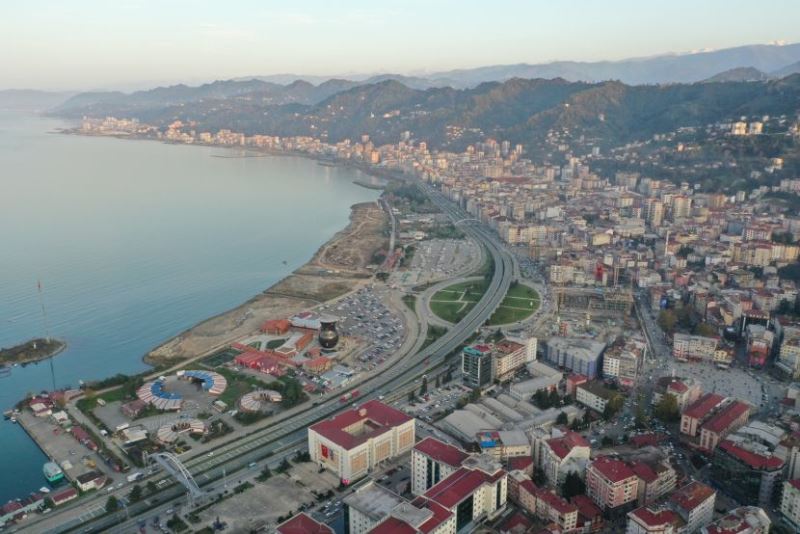 DOLGUSU DEVAM EDEN MİLLET BAHÇESİ PROJESİNDE ANROŞMAN ÇALIŞMASI BAŞLADI…