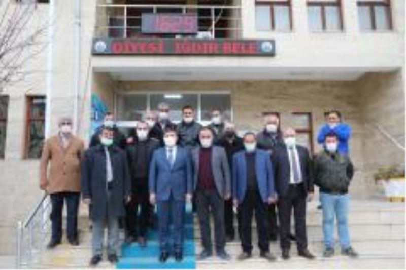Vali/Belediye Başkan V. Sayın H. Engin Sarıibrahim, Mahalle Muhtarlarımızı kabul ederek Muhtarlarımızın Mahalleleri ile ilgili talep, öneri ve sorunları hakkında istişarelerde bulundu.