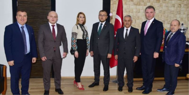 ZEYBEK BAŞKAN´A UKRAYNA BÜYÜKELÇİSİ BODNAR´DAN ZİYARET