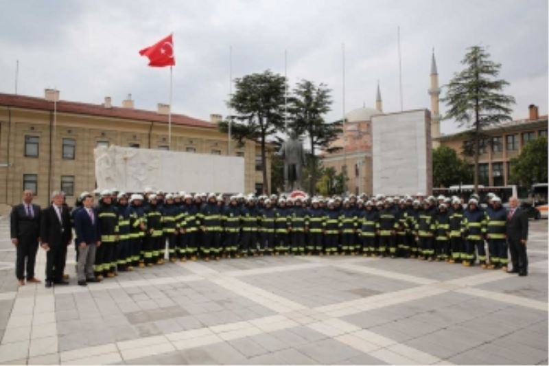 ESKİŞEHİR İTFAİYESİ TÜM CANLILAR İÇİN  7/24 GÖREV BAŞINDA