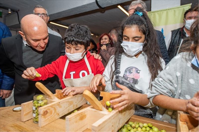 Zeytin Barış Festivali “Bir Zeytin Dalı Yeter” sloganıyla başladı