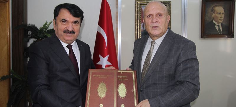 VAKIFLAR GENEL MÜDÜR YARDIMCISINDAN BAŞKANIMIZ PEKMEZCİ