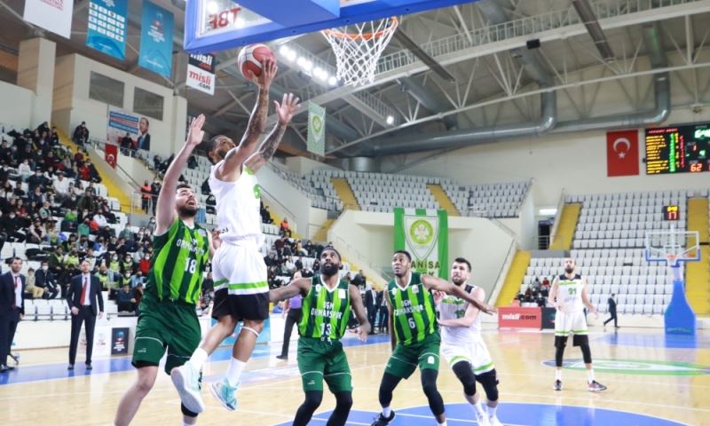 Bruce Massey ve Mert Alemdar’dan Tribünleri Tahrik Eden Hareketler