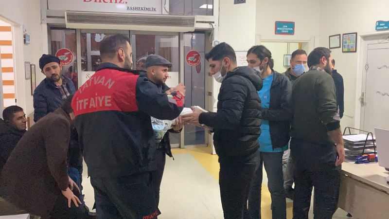 Yaralılara Tatvan Belediyesinden yemek ikramı