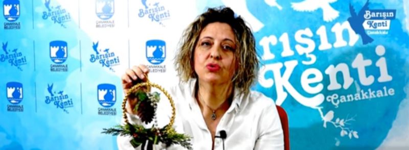 Çanakkale Belediyesi Youtube Kanalında “Yeniyıl Kapı Süsü Yapımı” videosu yayınlandı…