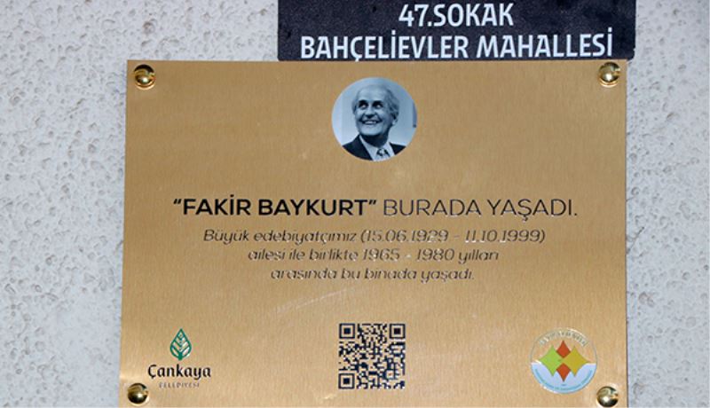 Yazar ve Şairlerin İzinde