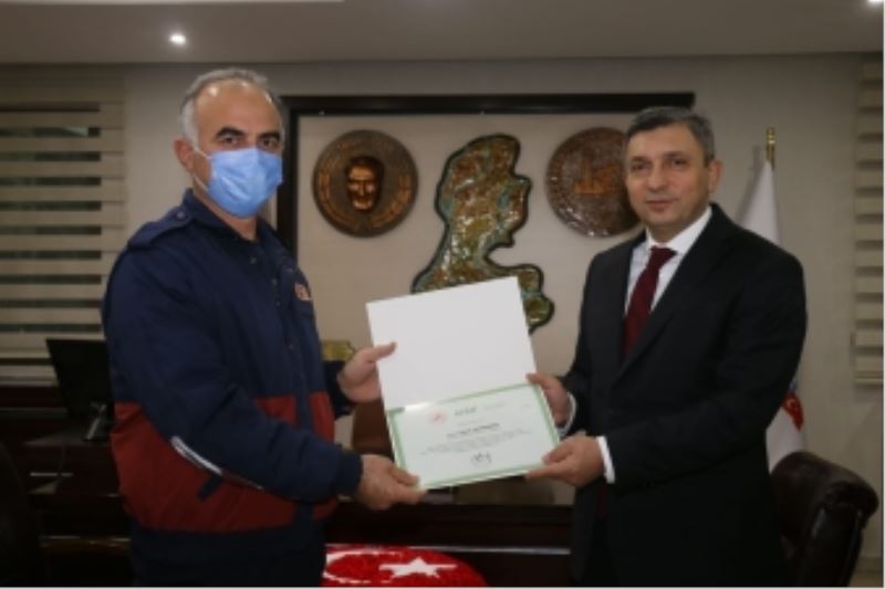 İÇİŞLERİ BAKANI SOYLU’DAN İTFAİYE ERLERİNE ‘TEŞEKKÜR BELGESİ’