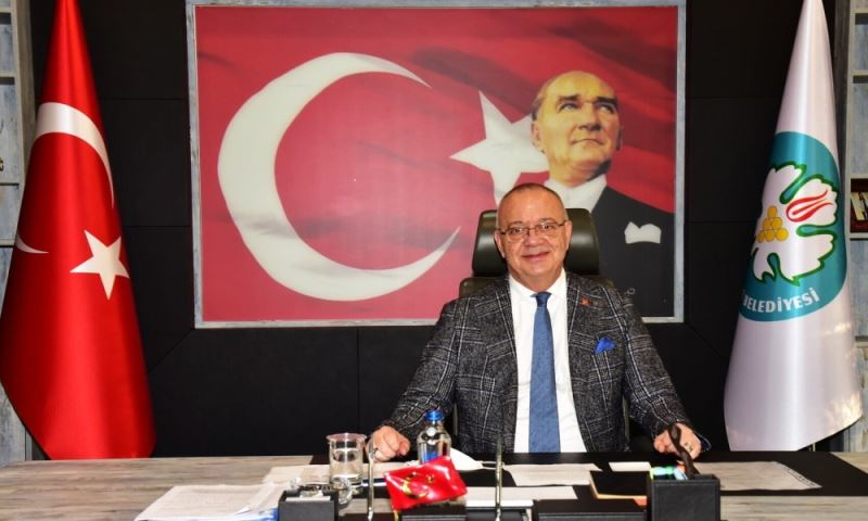 Başkan Ergün, Manisalıların Yeni Yılını Kutladı