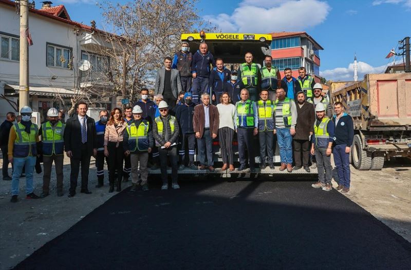 Başkan Zolan yılın son mesaisinde asfalt çalışmalarını inceledi
