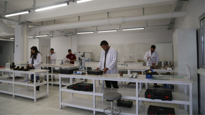 Egeşehir Laboratuvarı’na TSE onayı