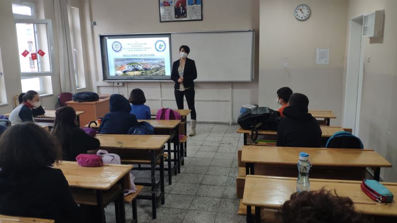 Ortaokul Öğrencilerine Suyun Döngüsü Anlatıldı