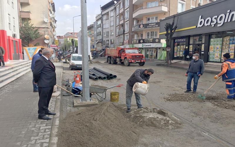 TIKIR TIKIR ÇALIŞIYORUZ