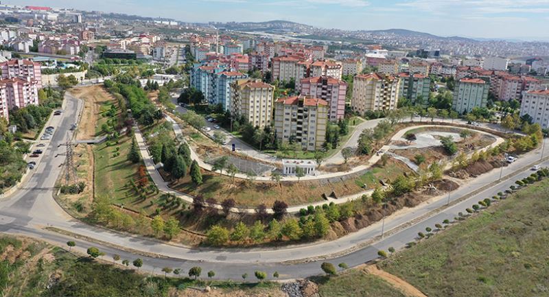 Çayırova Cumhuriyet Mahallesi Parkı’nda sona doğru