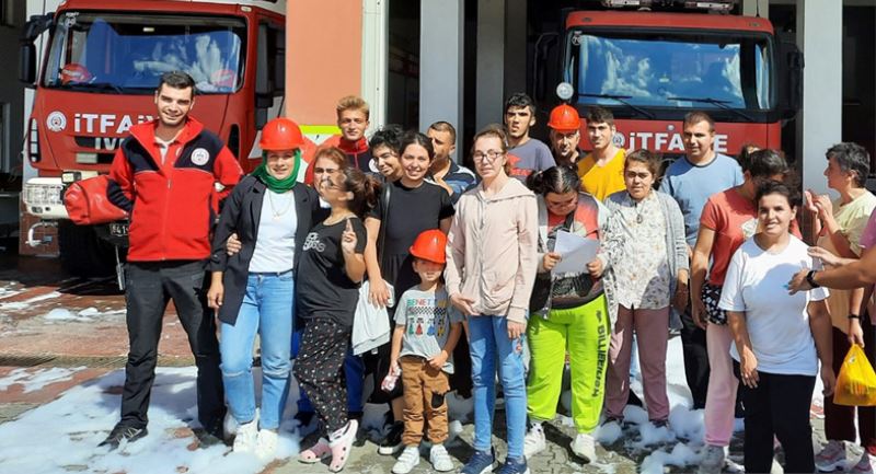 Özel çocuklardan Büyükşehir İtfaiyesine ziyaret
