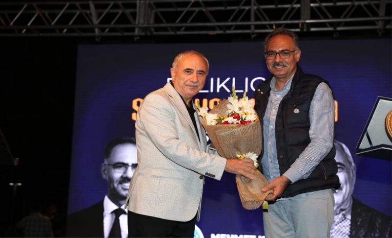 Türk Edebiyatının Ünlü İsmi Nurullah Genç Şanlıurfalılarla Buluştu