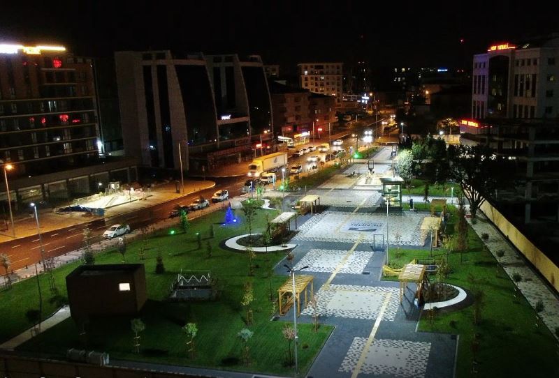 Yeni metro istasyonlarına üç yeni meydan