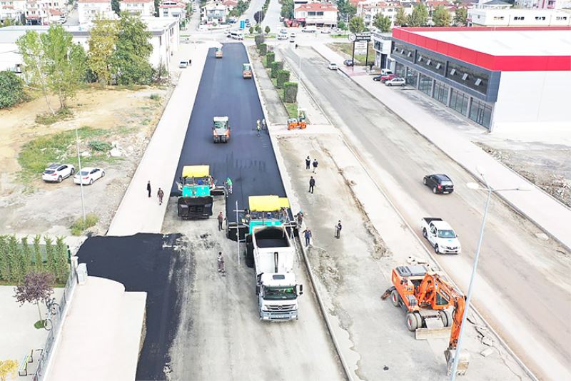 Büyükşehir şehrin en geniş caddesini hazırlıyor