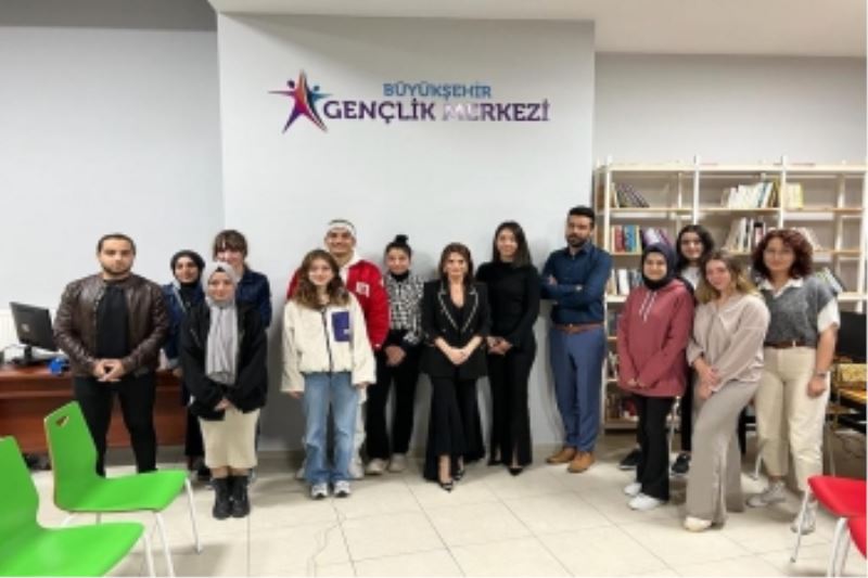 GENÇ KİRACILAR HUKUKİ HAKLARINI ÖĞRENDİLER
