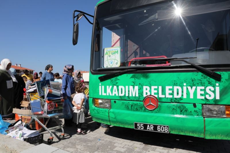 ATOM” OTOBÜSÜNE İLÇE HALKI YOĞUN İLGİ GÖSTERİYOR