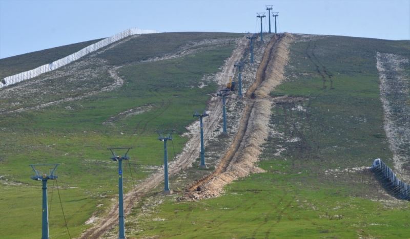 Akdağ Kayak Merkezi sezona hazırlanıyor