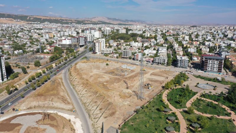 KÜLTÜR MERKEZİ İÇİN İLK KEPÇE VURULDU