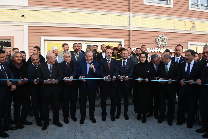 Yaşar Kaptan Çebi Sporcu Sosyal Tesisleri törenle açıldı
