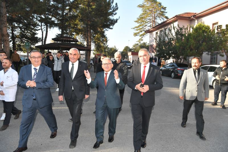 Başkan Büyükkılıç, Kariyer Günleri