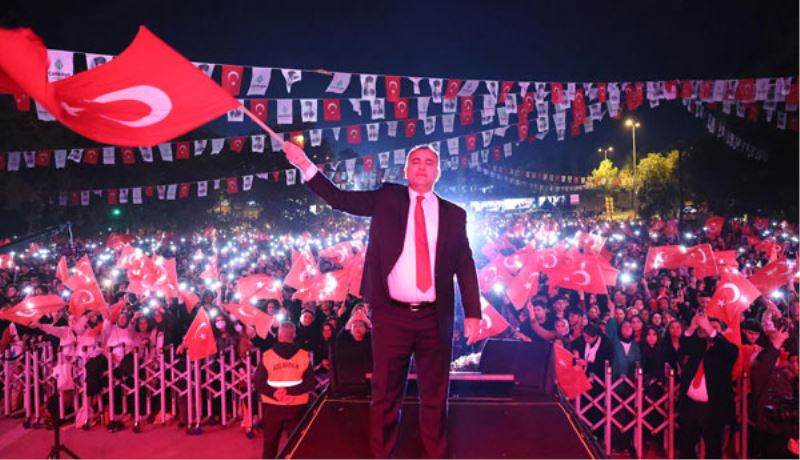 İlelebet Cumhuriyet! Yaşasın Cumhuriyet!