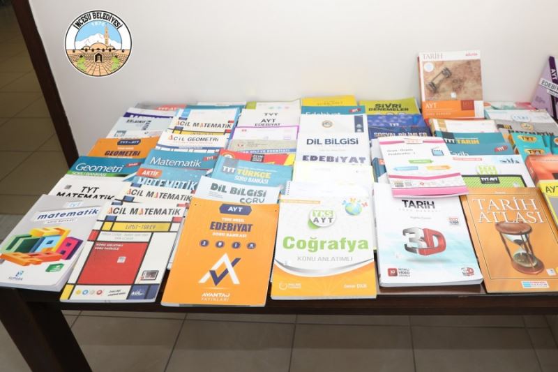 Öğrenci Dostu İncesu Belediyemizin Üniversiteye hazırlanan öğrencilerimiz için temin ettiği kitaplar Millet Kıraathanemizde bulunan kütüphanemiz de yerini almıştır.