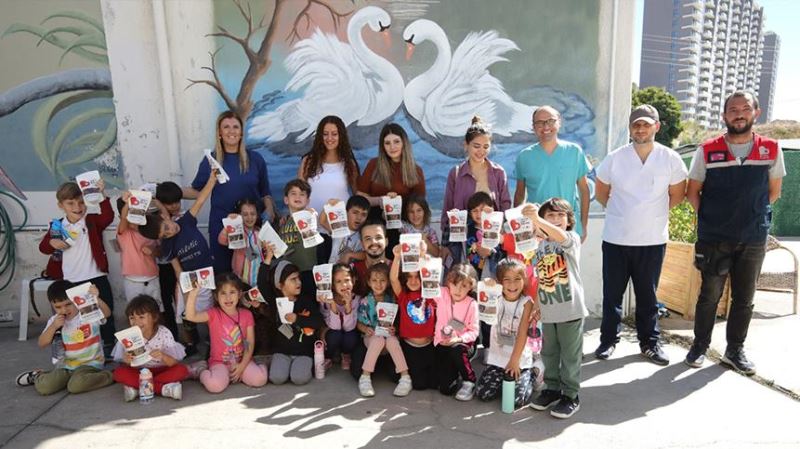 Bayraklı’da minikler can dostlarla buluştu