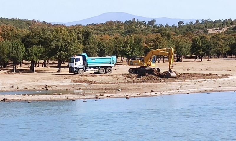 Dualar Göletinde Onarım Çalışması Başlatıldı