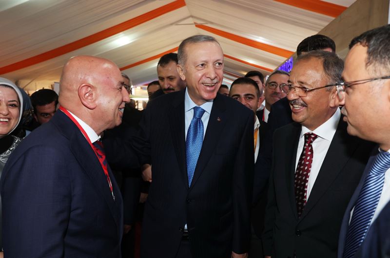Cumhurbaşkanı Erdoğan ile Başkan Altınok arasında gülümseten diyalog